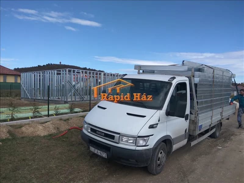 Alsóörsi lakóépület - 6. kép