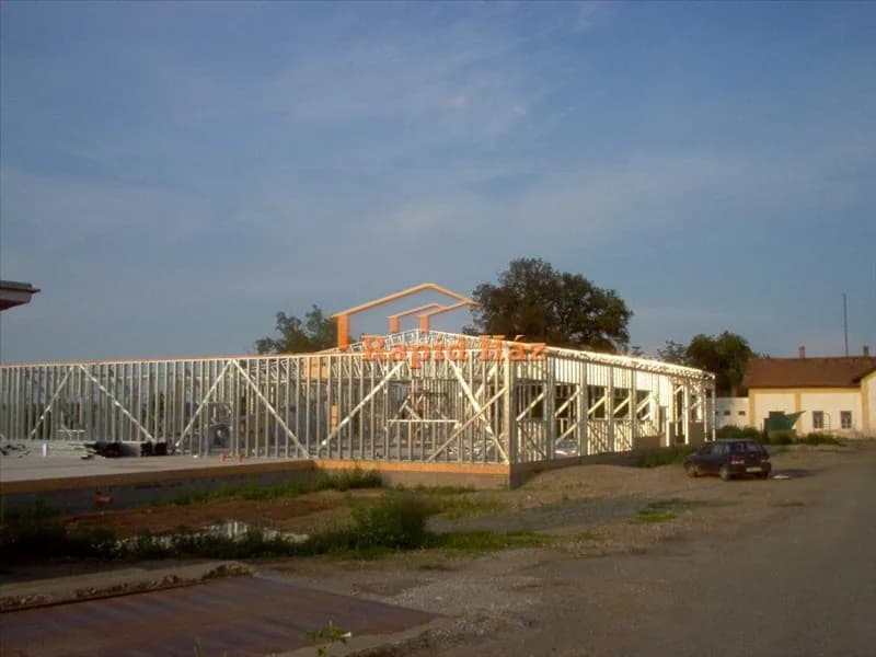 Szlovákiai mézüzem - 3. kép